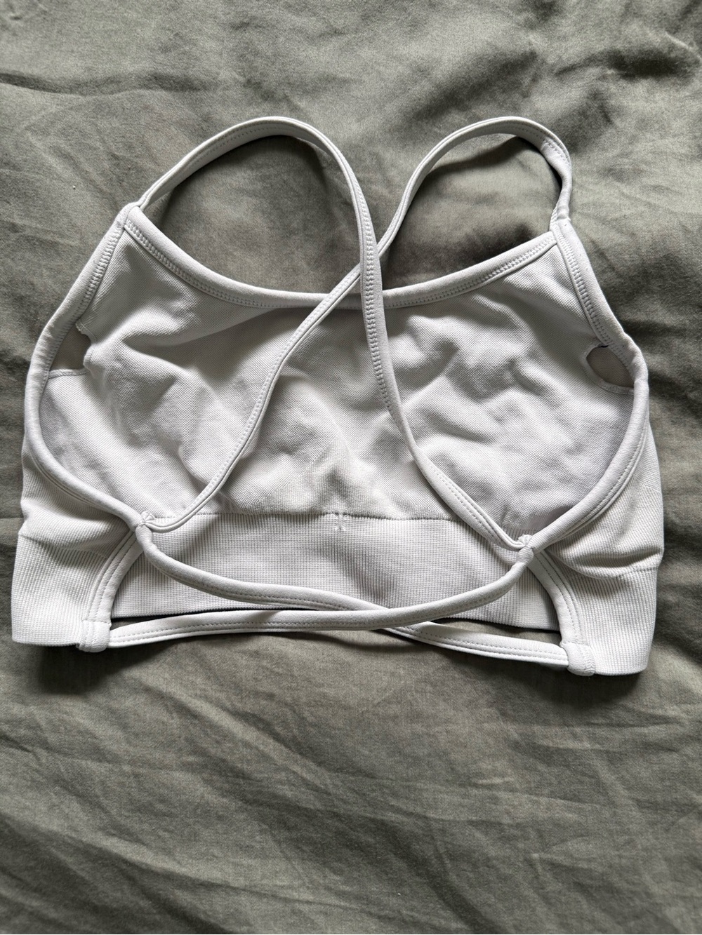 Open back bra !! - Picture 2 of 3